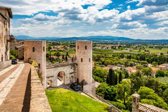 Città dei fiori e uno dei borghi più belli d'Italia